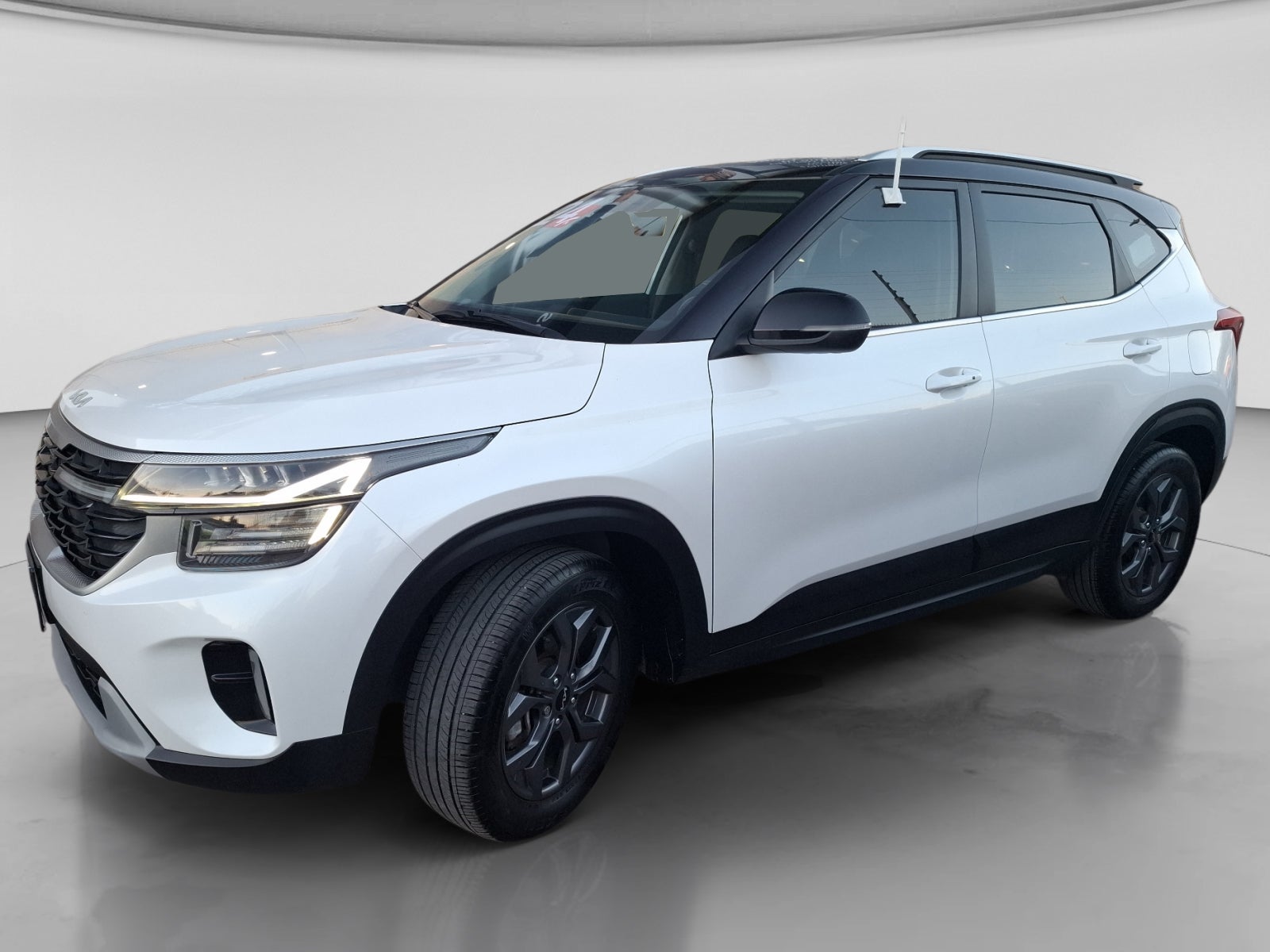 2024 Kia SELTOS EX PACK